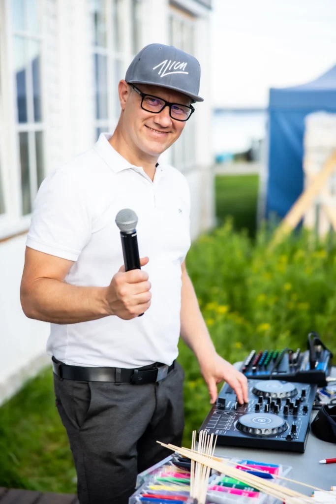 Õhtujuht ja DJ firmapeol ja suvepäevadel
