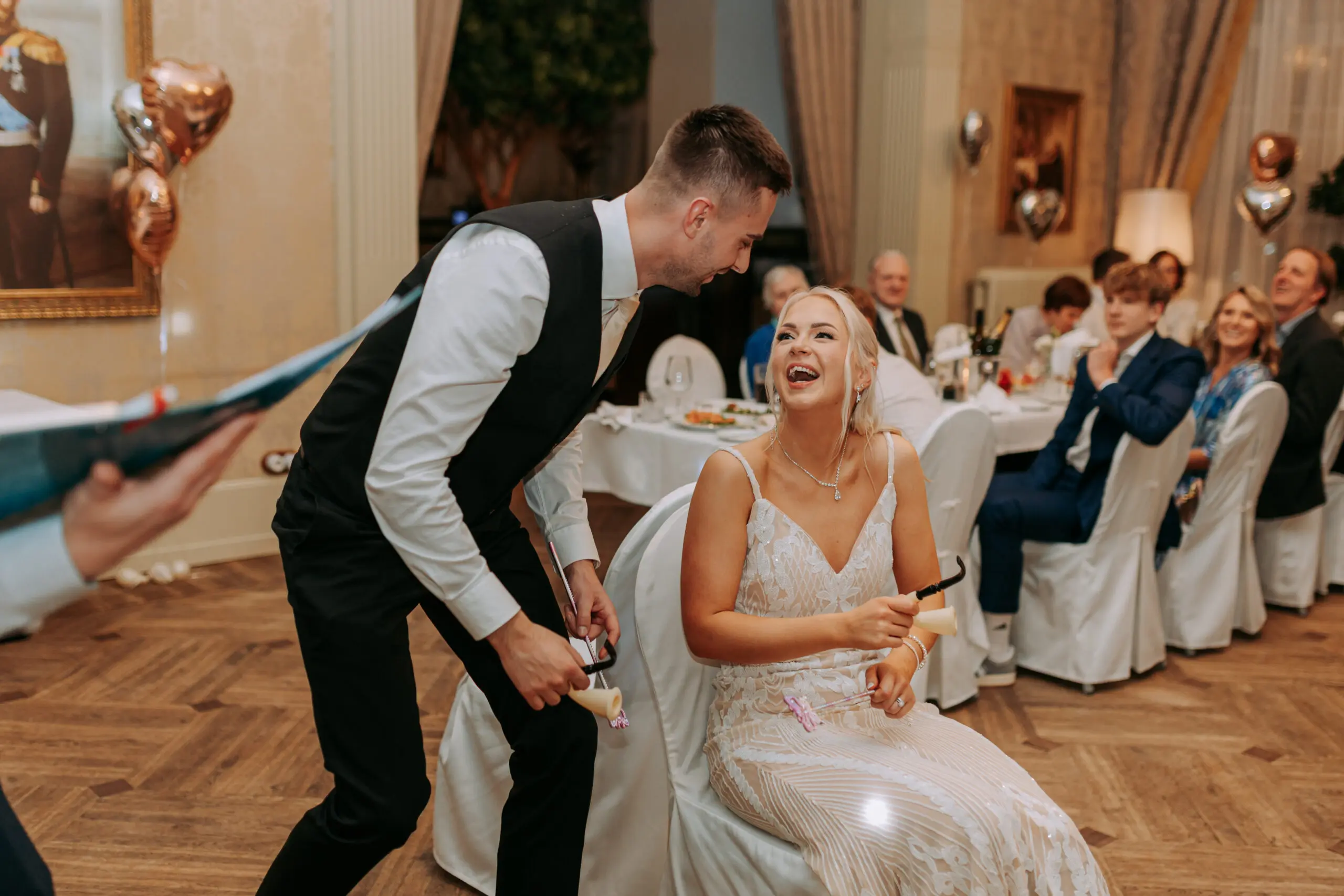 Meie pulmapäev ei oleks olnud ilma Gerdita see, mis ta lõpuks oli! Ta oli täpselt selline pulmaisa, nagu oma peas olime soovinud – lõbus ja energiline, aga sama